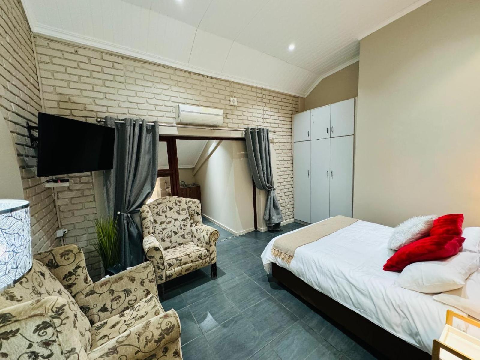 Echo Mountain Inn (Adults Only) Thabazimbi Bilik gambar